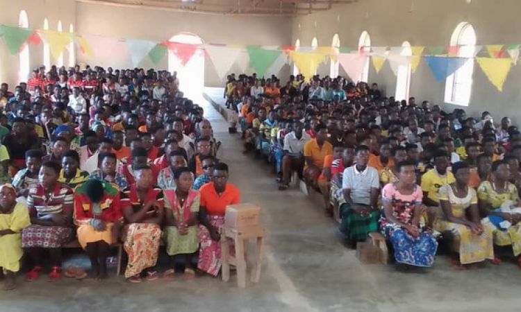 MINI-FORUM DES JEUNES A GATOKE DE LA PAROISSE RUSENGO 