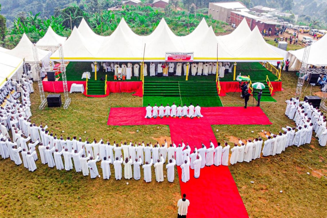 ARCHIDIOCESE DE BUJUMBURA: LES ORDINANDS APPELES A ETRE DES AMIS DU CHRIST