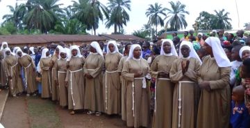 PRESENCE DES SŒURS FRANCISCAINES DE LA CROIX GLORIEUSE A BURUHUKIRO
