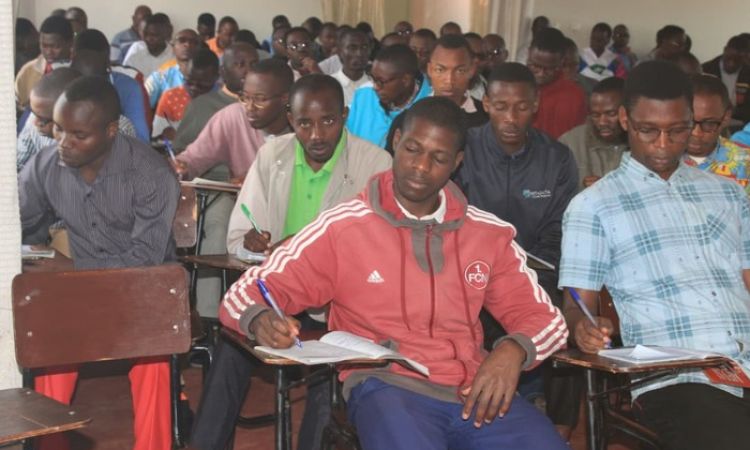 EN ROUTE VERS NOEL :  RÉCOLLECTION DE L'AVENT 2025