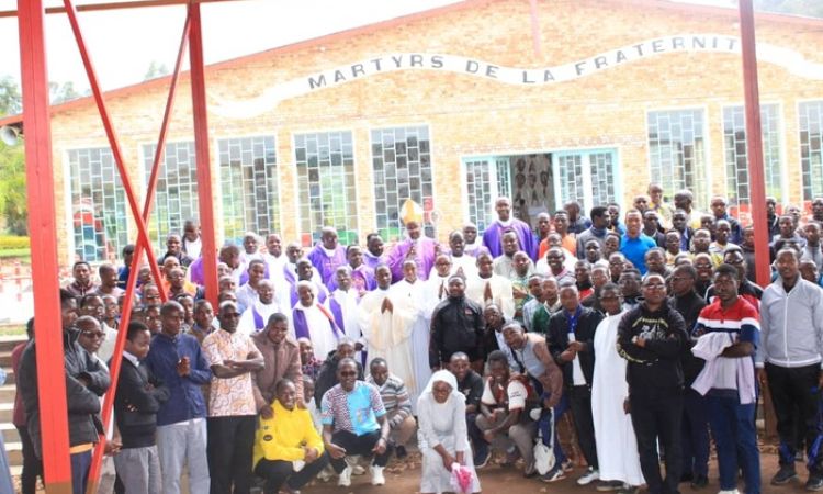 KIRYAMA  PELERINAGE ET CLOTURE DU JUBILE DE CENT ANS DU SACERDOCE