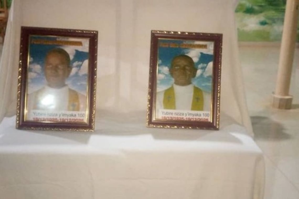 QUAND CENT ANS DE SACERDOCE AU BURUNDI FONT TOUJOURS RECETTE A CANKUZO