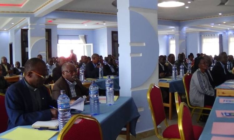 UN ATELIER DE FORMATION DE BASE SUR LES FILETS SOCIAUX A BURURI