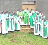 RUYIGI REND GRACE POUR LE DON DU SACERDOCE MINISTÉRIEL DES PREMIERS ORDONNÉS BURUNDAIS