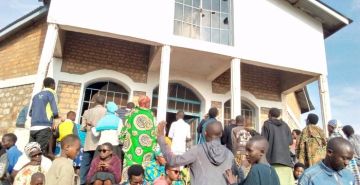 RETOUR DE LA CROIX DIOCÉSAINE AU SANCTUAIRE MARIAL DU DIOCÈSE RUTANA