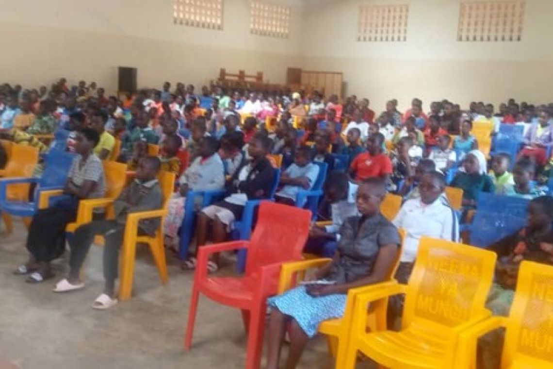 CANKUZO : UN WEEK-END VOCATIONNEL QUI RECHAUFFE LES CŒURS ET ECLAIRE LES CHEMINS