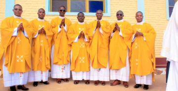 ORDINATIONS ET COLLATION DES MINISTERES A LA PAROISSE GIHANGO