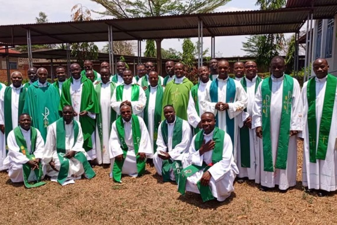 LE PRESBYTERIUM DU DIOCESE BUBANZA EN RETRAITE ANNUELLE
