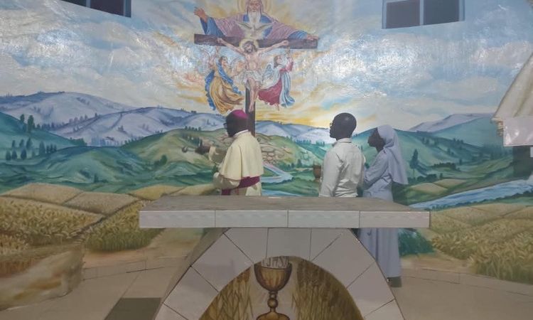 UNE NOUVELLE COMMUNAUTE DES BENE-MARIYA AU SERVICE DE L'EGLISE QUI EST A RUYIGI