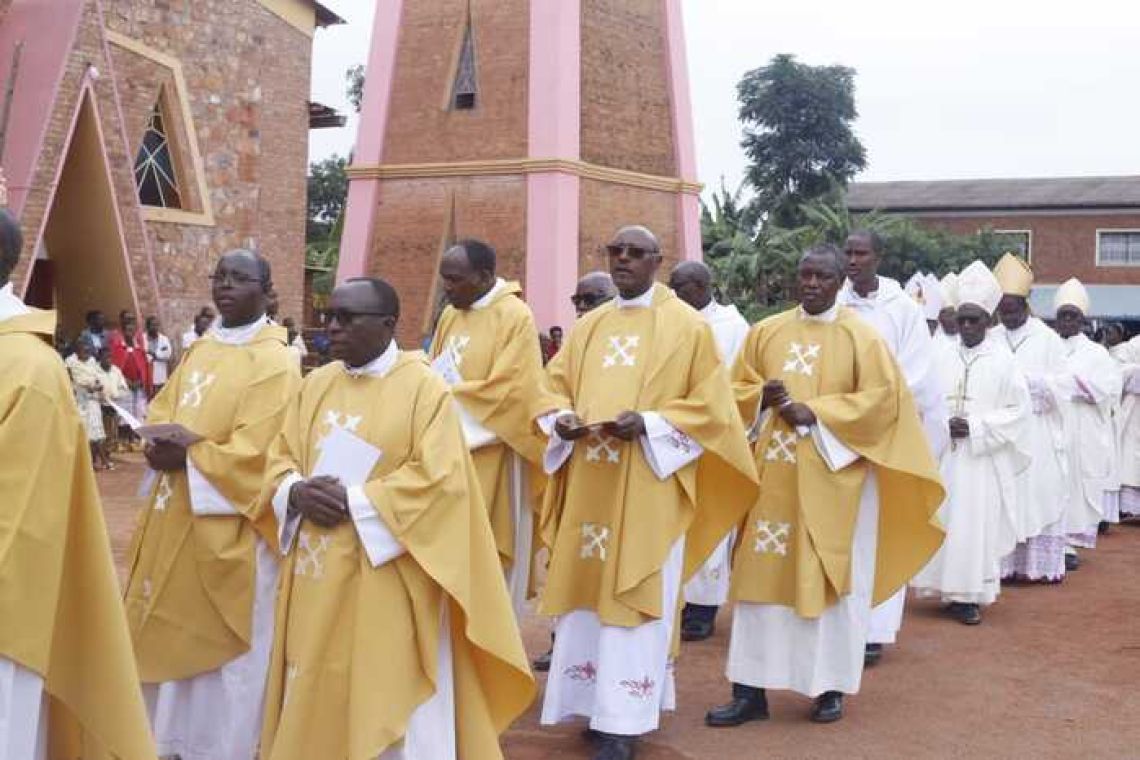 CELEBRATION DU JUBILE DE CENT ANS  DE LA JOURNEE MONDIALE DES MISSIONS AU BURUNDI  