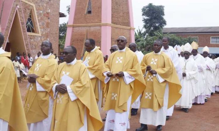 CELEBRATION DU JUBILE DE CENT ANS  DE LA JOURNEE MONDIALE DES MISSIONS AU BURUNDI  